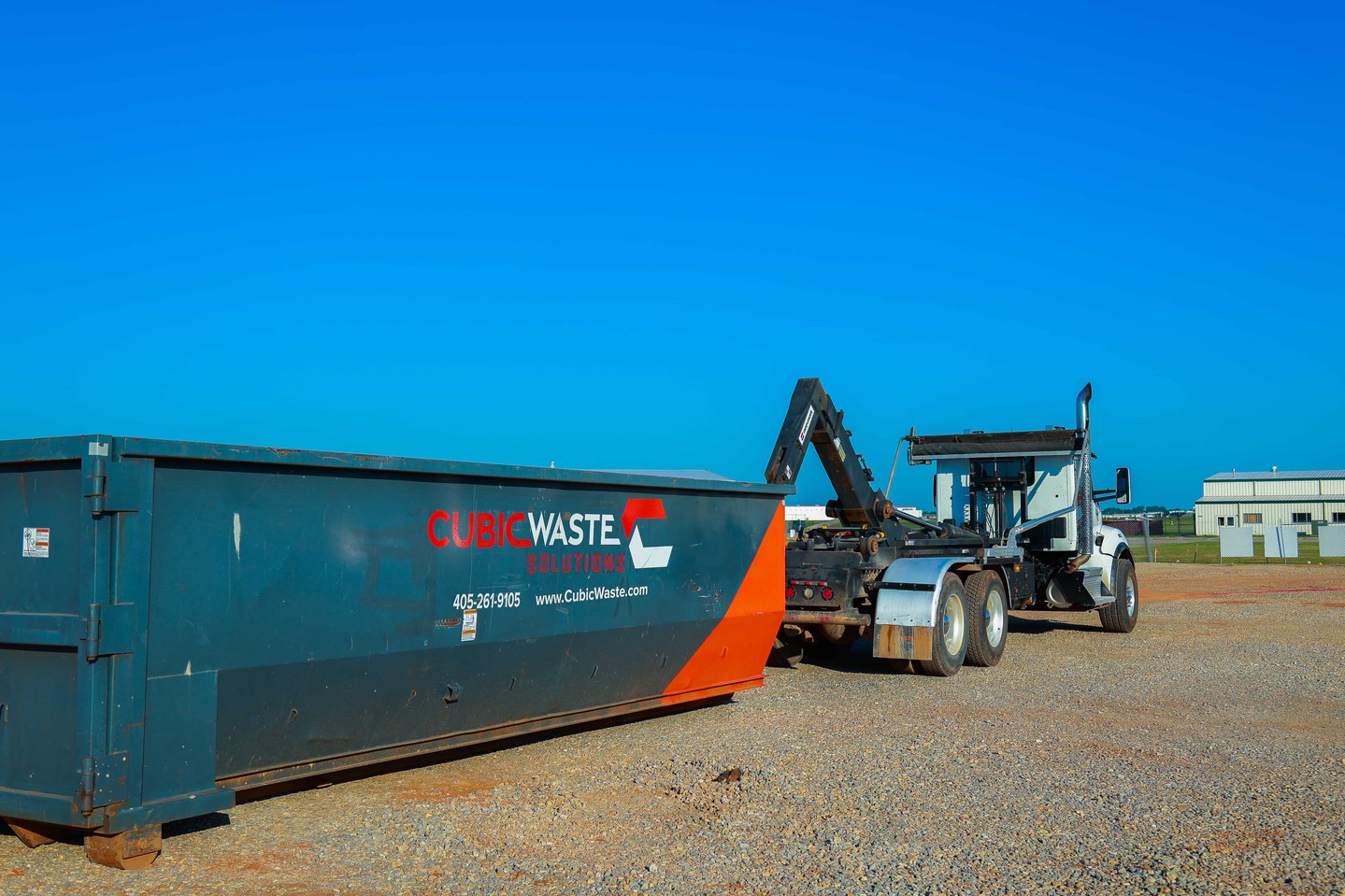 From delivery to pickup, we handle it all. Keep your job site moving. Cubic Waste Solutions makes roll-off service quick and hassle-free. #dumpsterrental #dumptrailer #wastemanagement #constructionproject #normanok